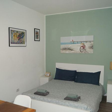 House Naviglio Quattro Apartment Milan Luaran gambar